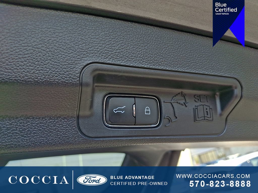 Certified 2023 Ford Explorer XLT w/ Equipment Group 202A AWD/4WD image 31