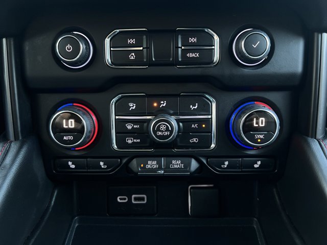 Used 2021 Chevrolet Tahoe RST AWD/4WD image 19
