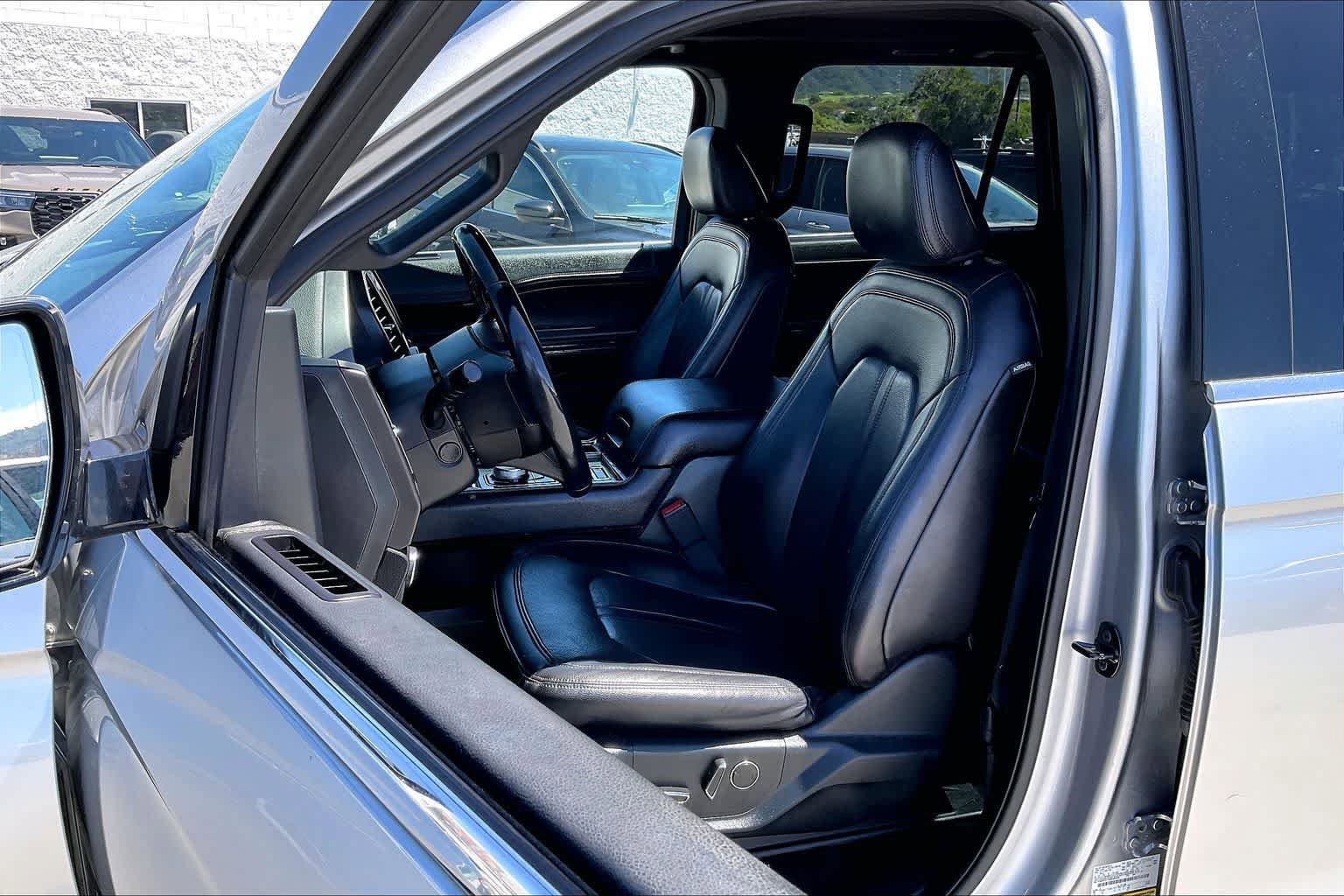 Certified 2021 Ford Expedition Max Limited RWD image 11