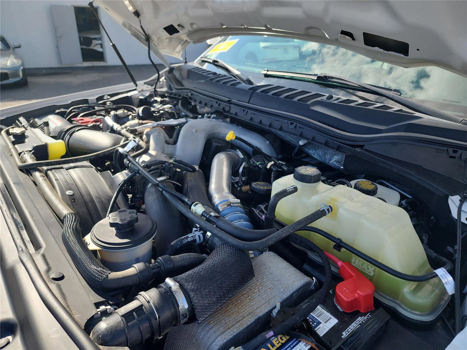 Certified 2020 Ford F450 Lariat w/ Lariat Ultimate Package image 15