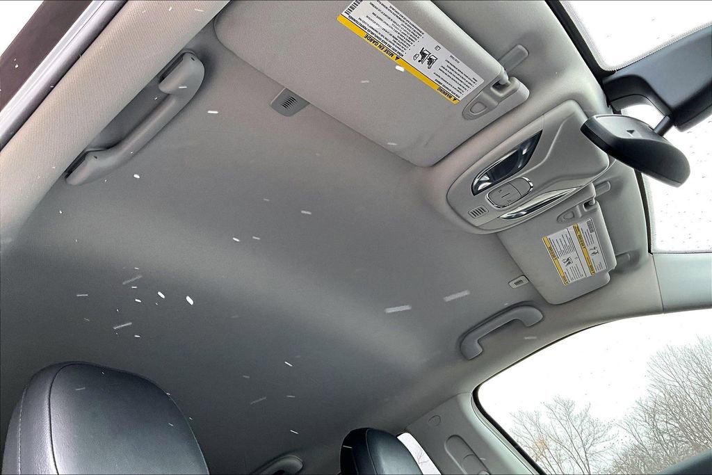 Used 2019 Jeep Compass Limited image 21