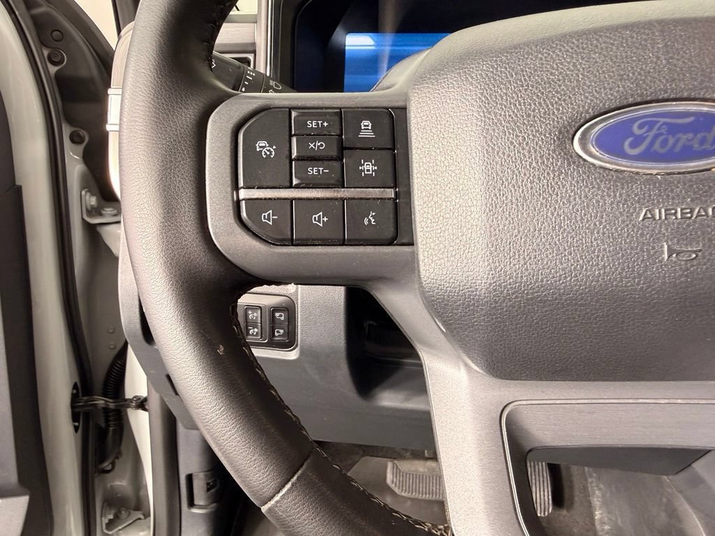 Certified 2025 Ford F350 Lariat w/ Lariat Ultimate Package AWD/4WD image 22