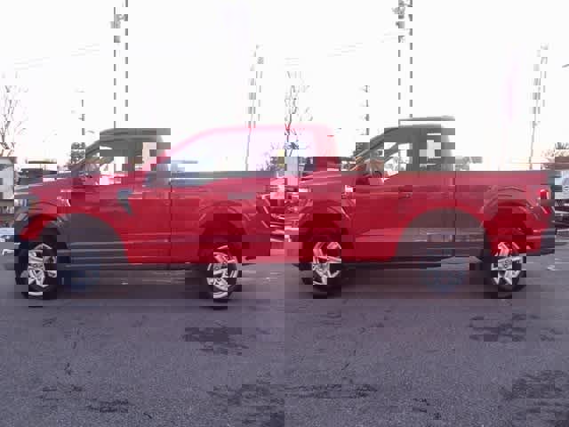 Certified 2022 Ford F150 XLT image 2