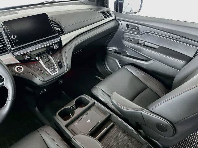 Used 2025 Honda Odyssey Sport-L image 11