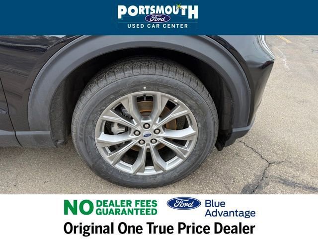 Certified 2023 Ford Explorer Limited w/ Equipment Group 301A image 38