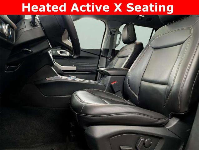 Certified 2022 Ford Explorer XLT w/ Equipment Group 202A image 9