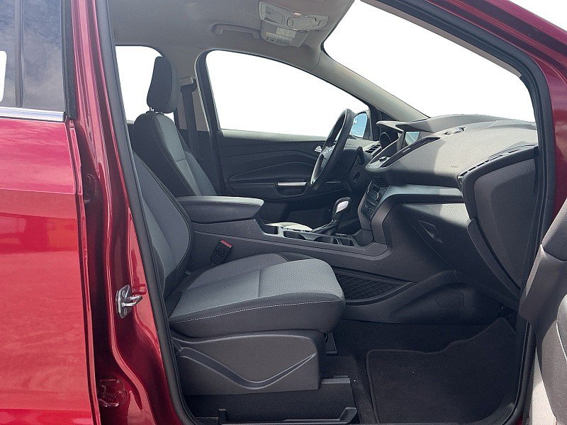 Certified 2019 Ford Escape SE FWD image 11