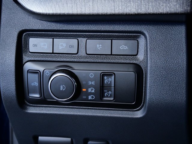 Certified 2023 Ford F350 Platinum AWD/4WD image 29