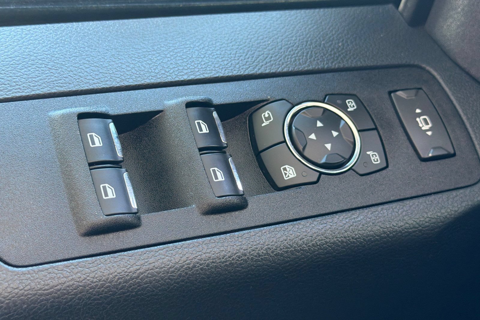 Certified 2022 Ford F250 Lariat AWD/4WD image 17