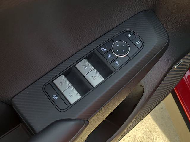 Used 2025 Mitsubishi Outlander SE AWD/4WD image 21