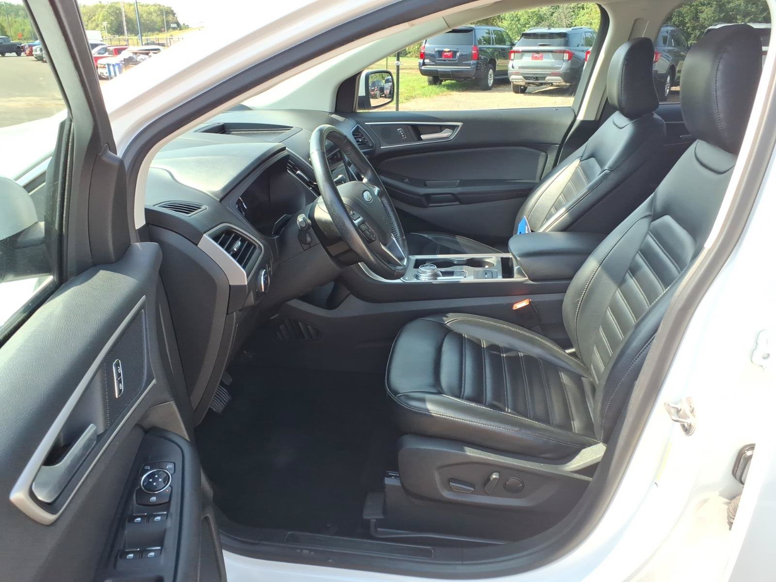 Certified 2023 Ford Edge SEL AWD/4WD image 10