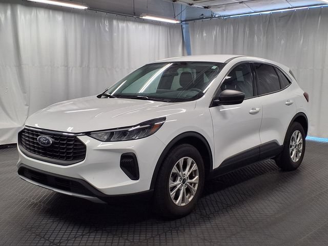 Certified 2023 Ford Escape Active w/ Tech Pack #1 AWD/4WD image 5