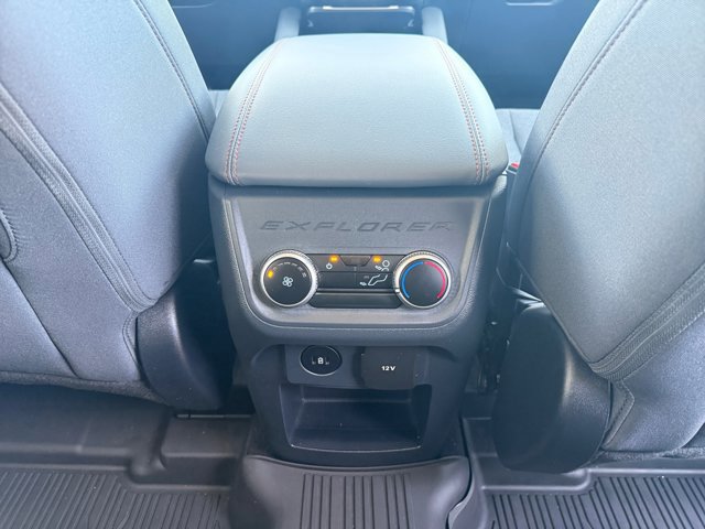 Certified 2025 Ford Explorer Active image 20