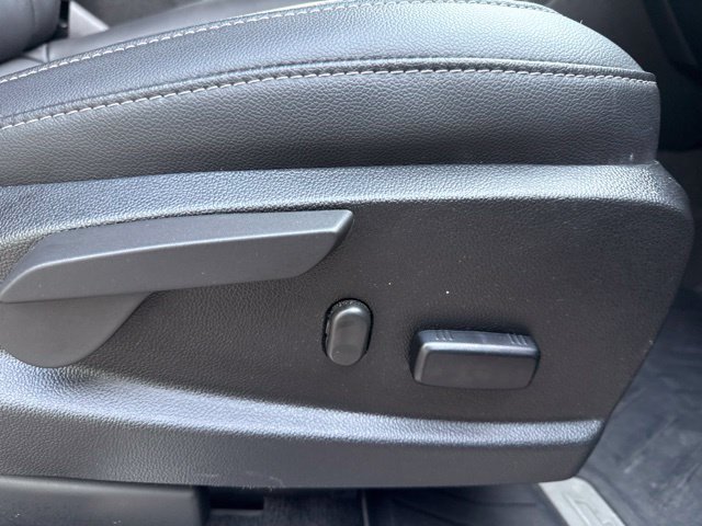 Used 2022 Chevrolet Colorado ZR2 AWD/4WD image 36