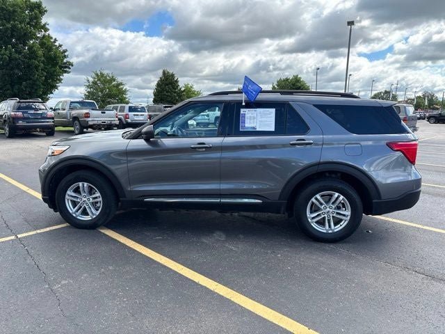 Certified 2024 Ford Explorer XLT w/ Equipment Group 202A AWD/4WD image 17