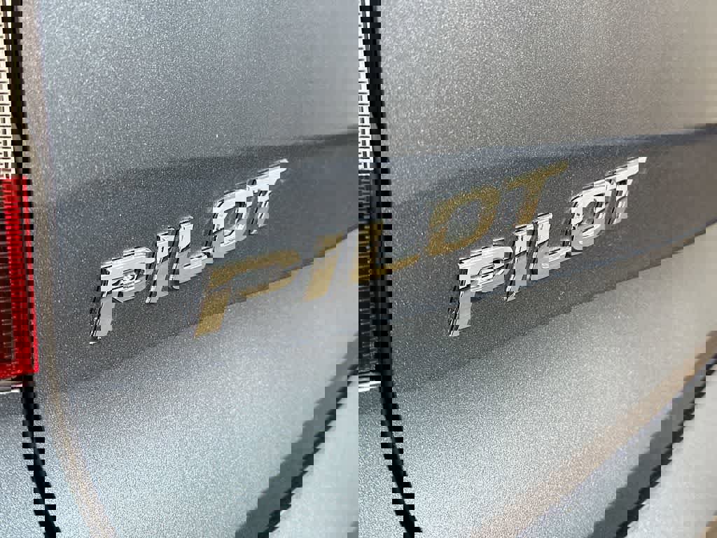 Used 2021 Honda Pilot Special Edition image 10