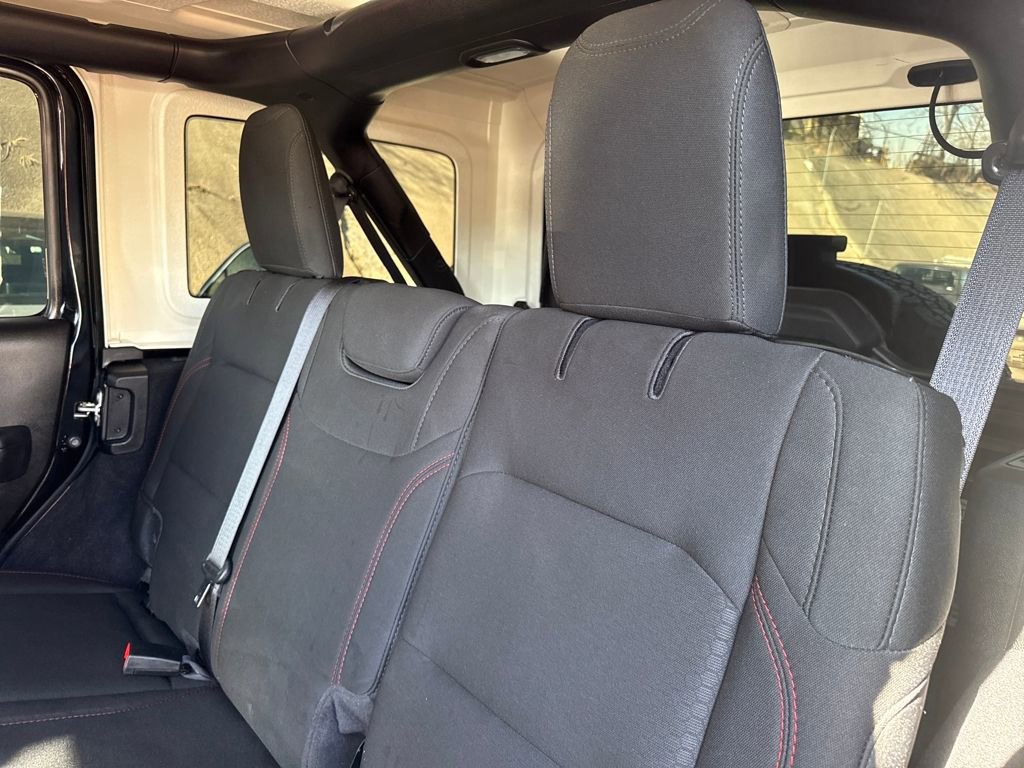 Used 2023 Jeep Wrangler Unlimited Rubicon w/ Cold Weather Group image 19