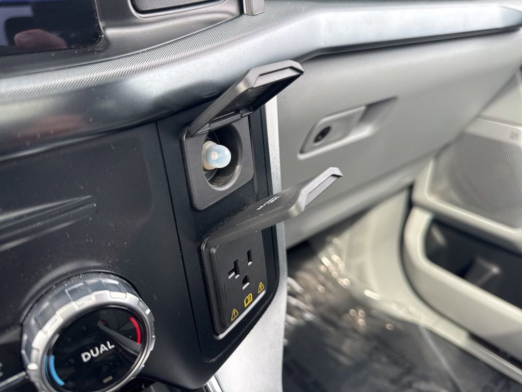 Certified 2023 Ford F150 Limited image 37