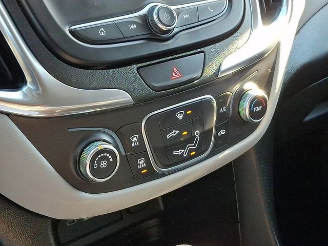 Used 2021 Chevrolet Equinox LS w/ LS Convenience Package image 17