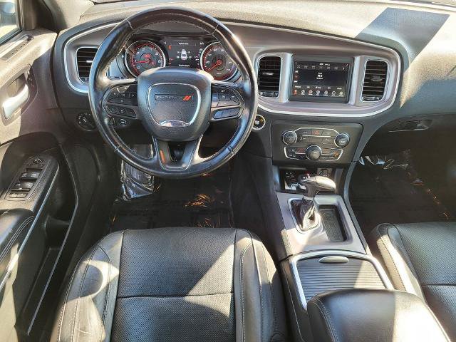 Used 2022 Dodge Charger SXT w/ Leather Interior Group RWD image 13