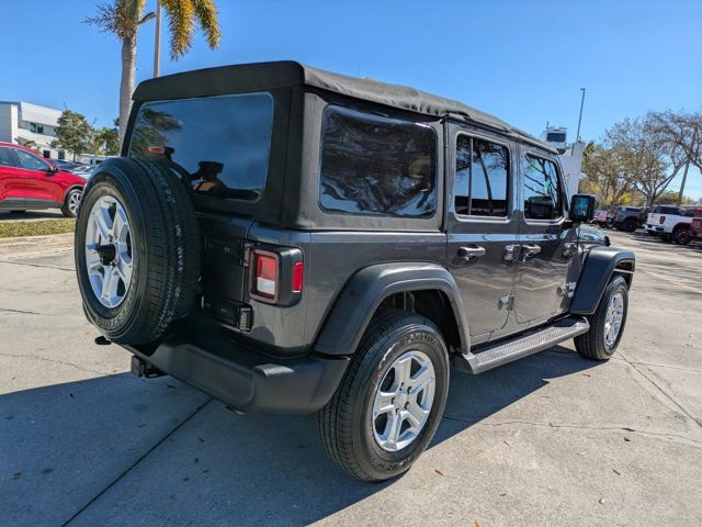 Used 2018 Jeep Wrangler Unlimited Sport S image 4