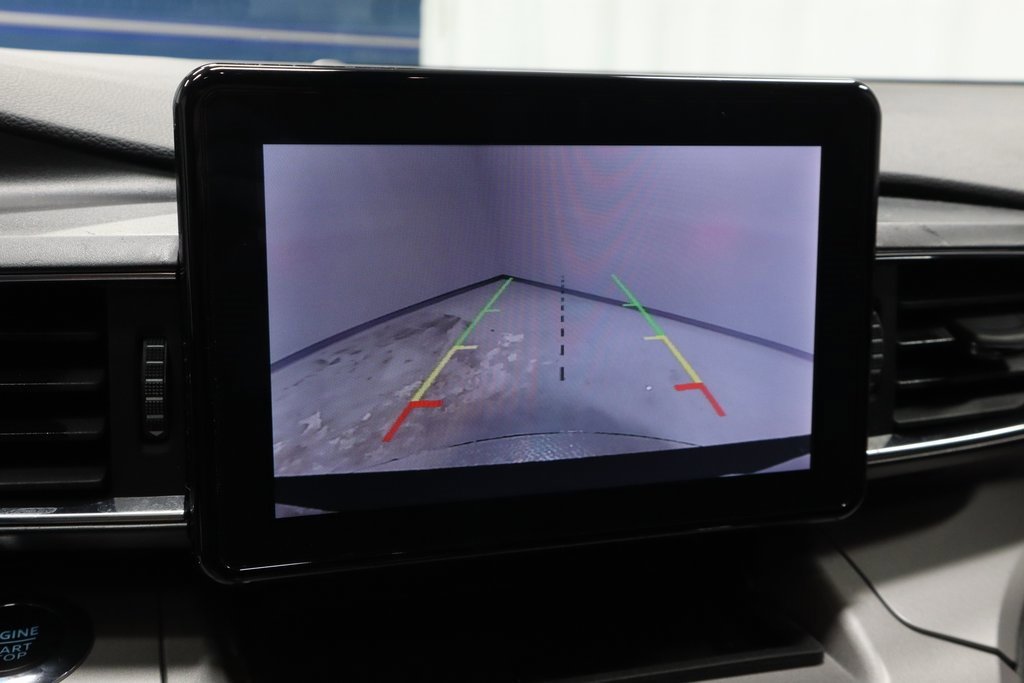 Certified 2023 Ford Explorer XLT w/ Equipment Group 202A image 3