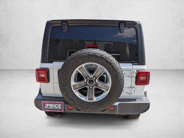 Used 2021 Jeep Wrangler Unlimited Sahara AWD/4WD image 4