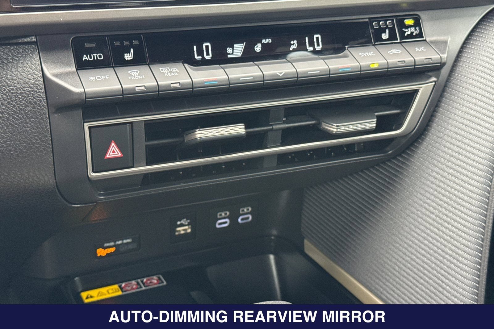 Used 2025 Toyota Camry SE w/ Multimedia Upgrade Package FWD image 22