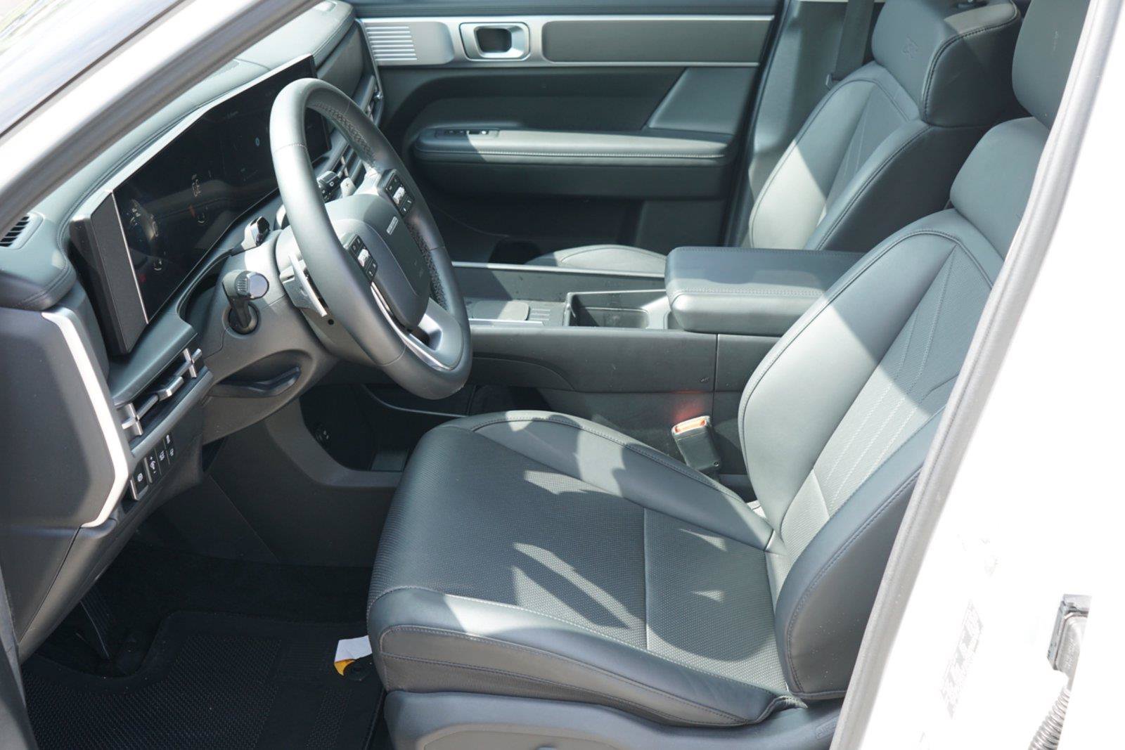 Used 2024 Hyundai Santa Fe XRT AWD/4WD image 9