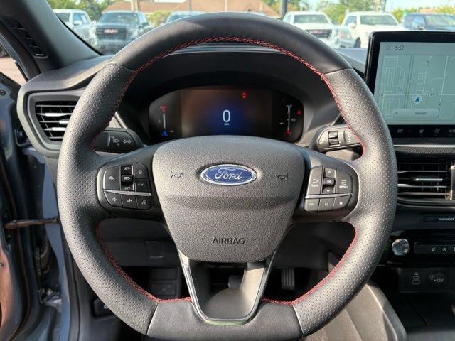 Certified 2025 Ford Escape ST-Line Select w/ Tech Pack #1 AWD/4WD image 23