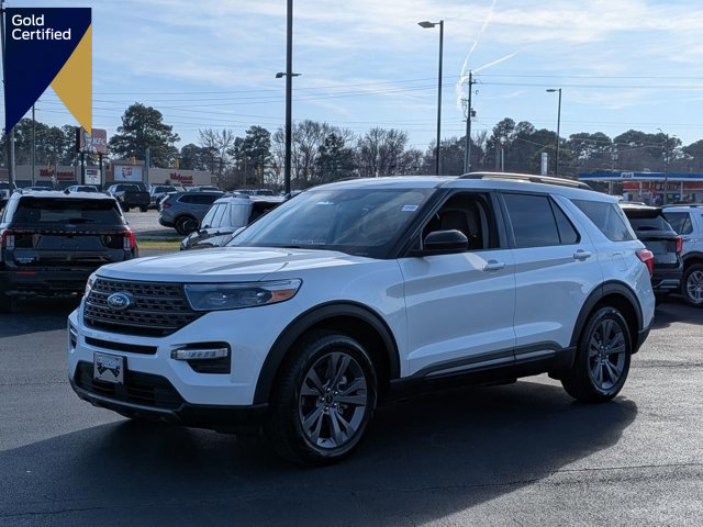 Certified 2022 Ford Explorer XLT w/ Equipment Group 202A