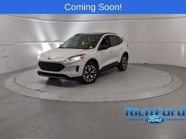 Certified 2020 Ford Escape SE Sport image 2