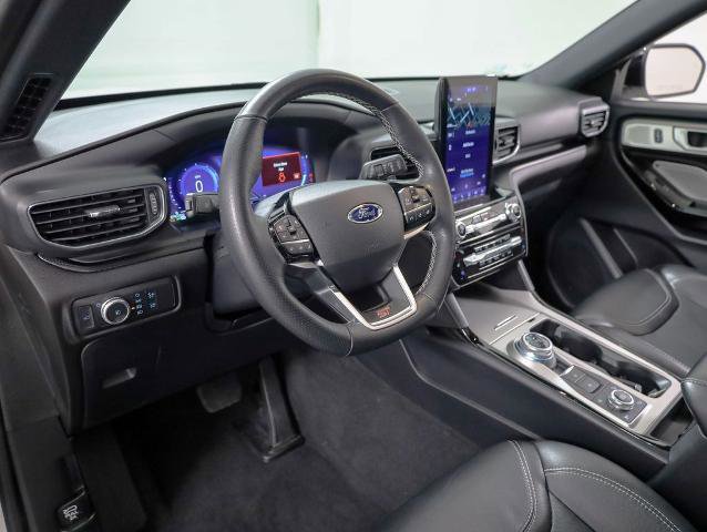 Certified 2022 Ford Explorer ST w/ Equipment Group 401A image 25