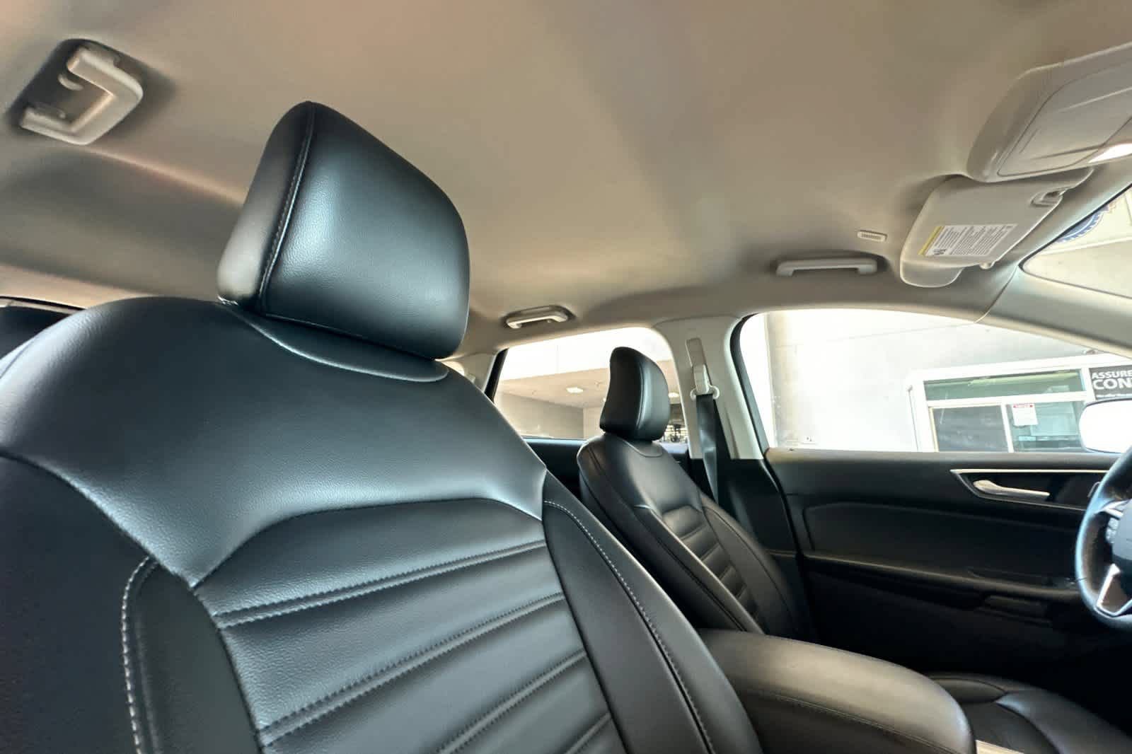 Certified 2022 Ford Edge SEL AWD/4WD image 18