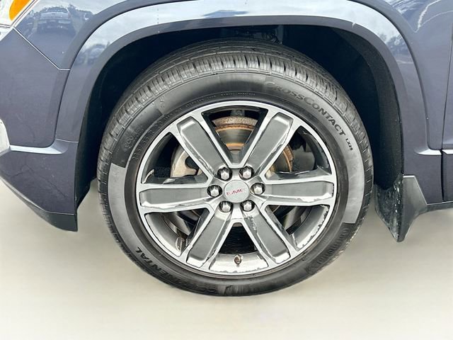 Used 2019 GMC Acadia Denali w/ Technology Package AWD/4WD image 35