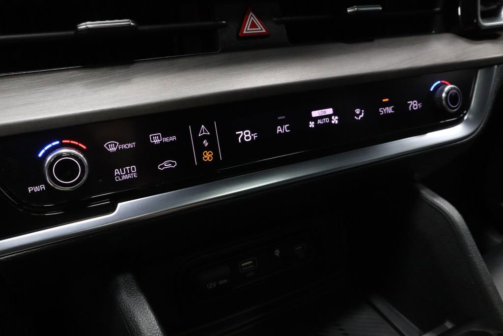 Used 2023 Kia Sportage X-Line w/ X-Line Premium Package image 32