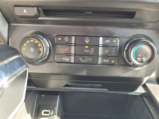 Certified 2018 Ford F150 XLT w/ Equipment Group 302A Luxury image 23