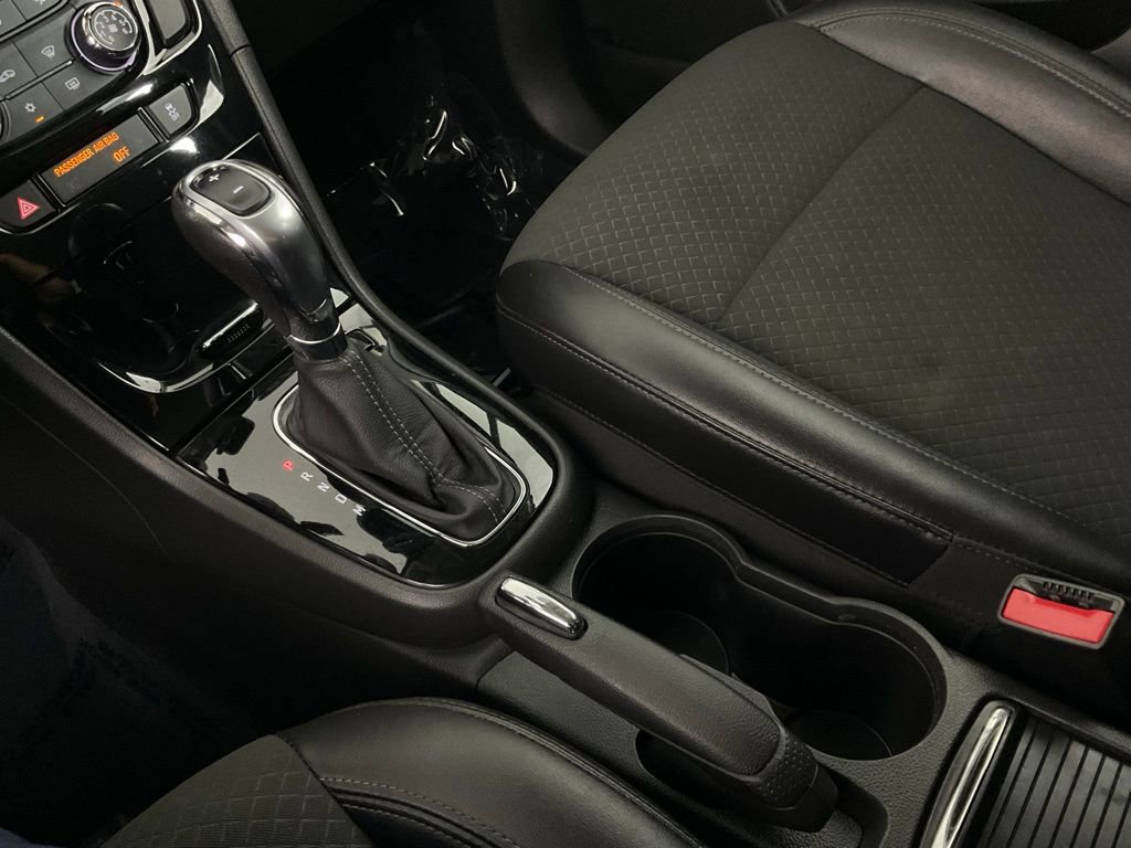 Used 2019 Buick Encore Preferred FWD image 18
