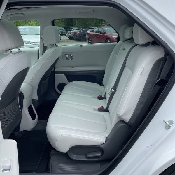 Used 2024 Hyundai Ioniq 5 Limited AWD/4WD image 28