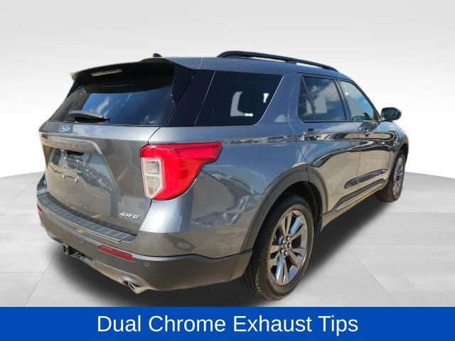 Certified 2023 Ford Explorer XLT w/ Equipment Group 202A image 5