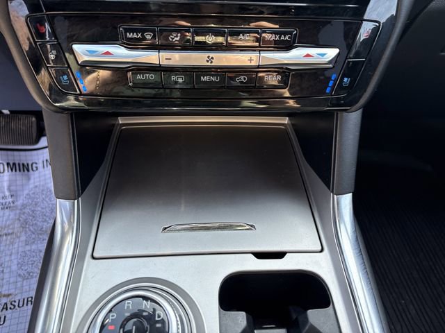 Certified 2022 Ford Explorer Platinum w/ Equipment Group 601A image 35