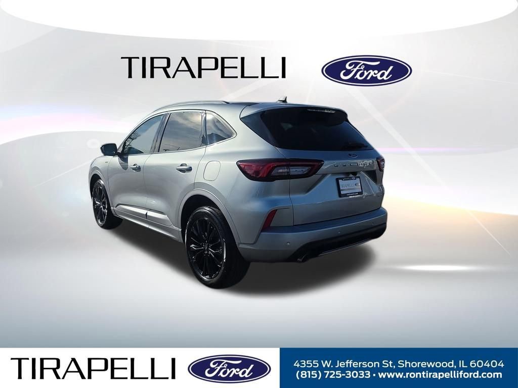 Certified 2023 Ford Escape ST-Line Elite image 2