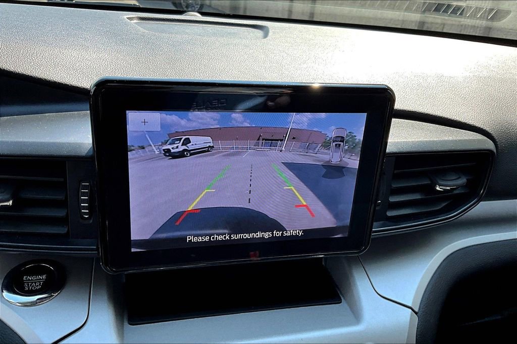 Certified 2023 Ford Explorer XLT w/ Class IV Trailer Tow Package image 20