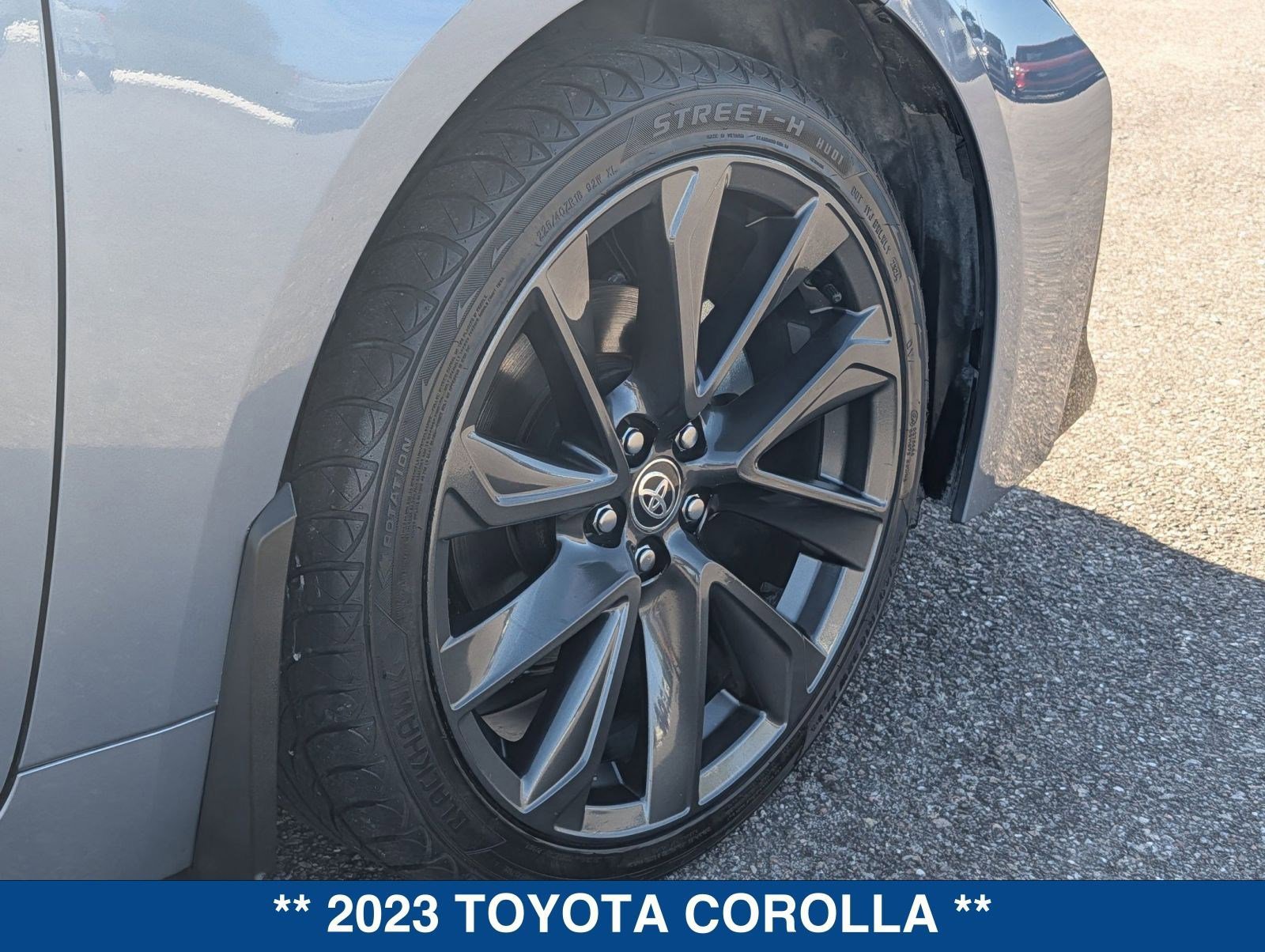 Used 2023 Toyota Corolla SE image 12