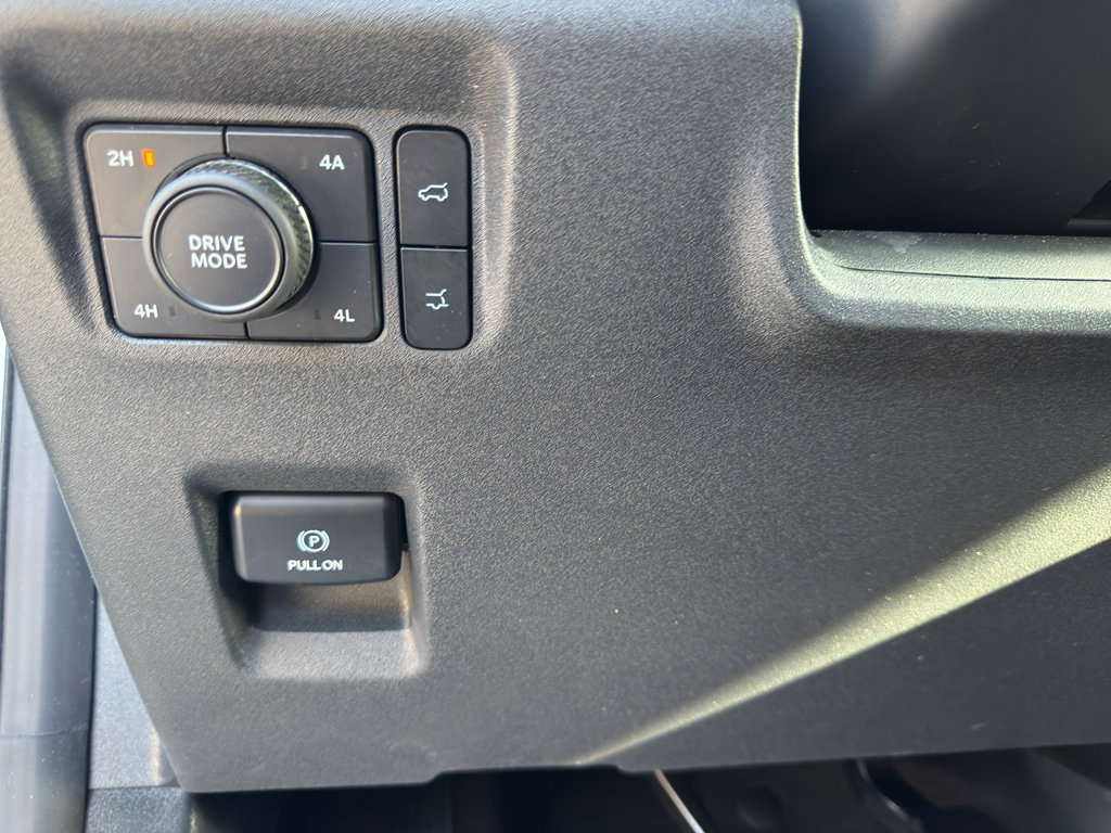 Certified 2025 Ford Expedition Max King Ranch AWD/4WD image 32