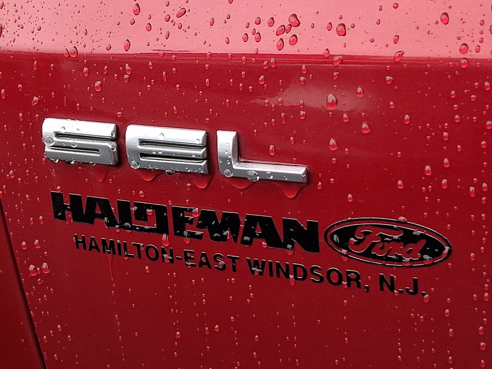 Certified 2021 Ford Escape SEL AWD/4WD image 29