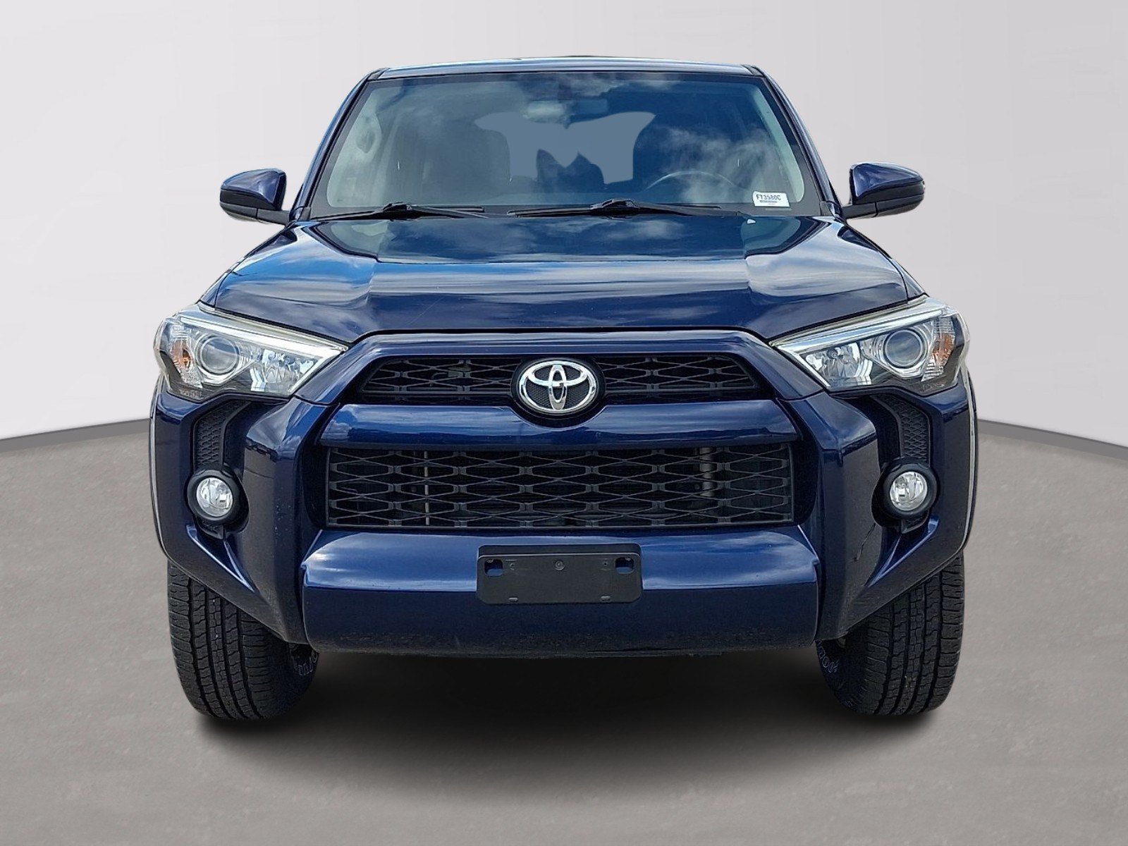 Used 2018 Toyota 4Runner SR5 RWD image 2