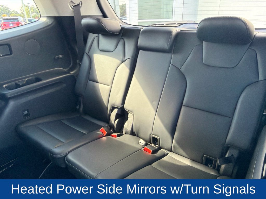 Used 2025 Kia Telluride S FWD image 17