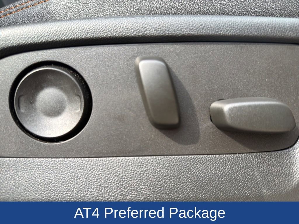 Used 2022 GMC Sierra 1500 AT4 w/ AT4 Premium Package image 28