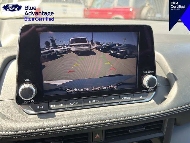Used 2024 Nissan Rogue S FWD image 26